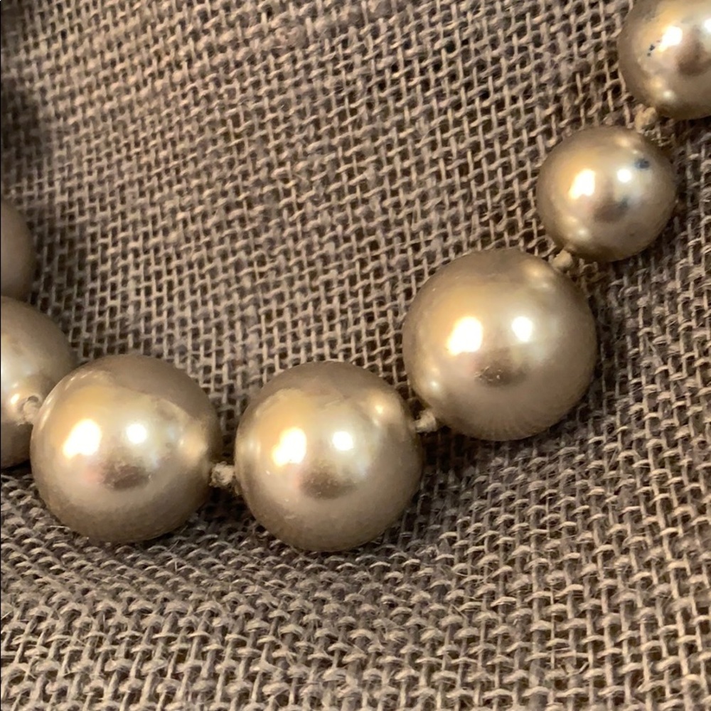 👁 Long Heavy “Pearl” + Chain Necklace - Picture 3 of 4